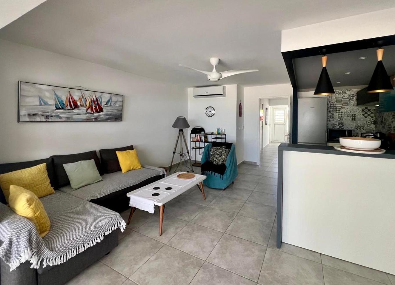 Superbe T2 Sole e Mare NBBC sur la plage de Baie Nettlé Sandy Ground Extérieur photo